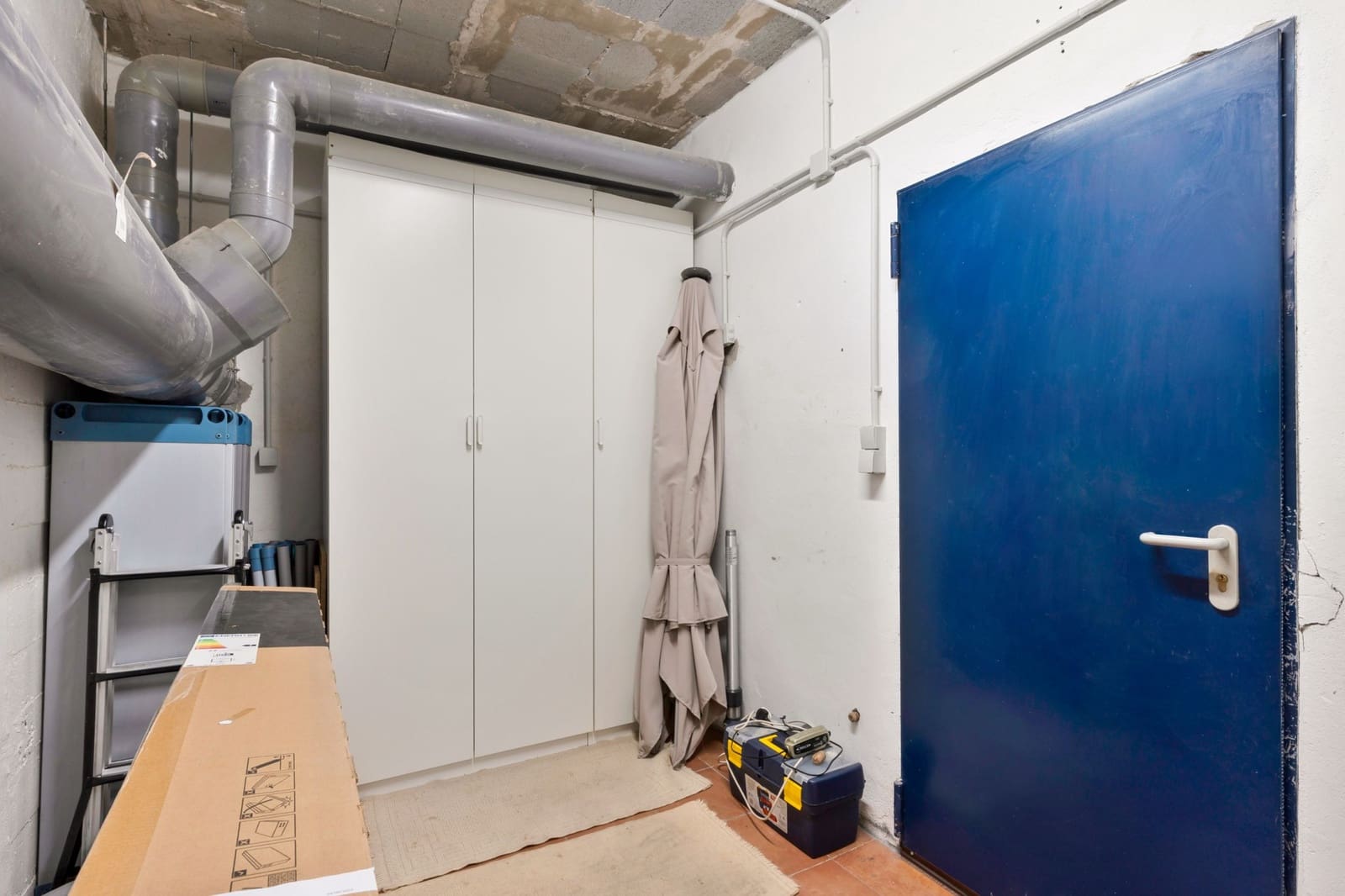 2 soverom Leilighet til salgs i Marbella med svømmebasseng garasje - € 779 000 (Ref: 9788267)