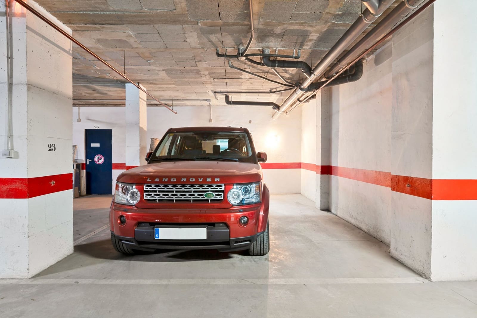 2 soverom Leilighet til salgs i Marbella med svømmebasseng garasje - € 779 000 (Ref: 9788267)