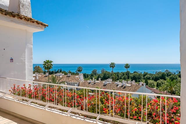 3 makuuhuone Kattohuoneisto myytävänä paikassa Marbella mukana uima-altaan 
autotalli - 1 080 000 € (Ref: 9788268)