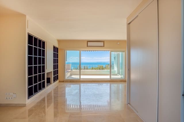3 slaapkamer Penthouse te koop in Marbella met zwembad garage - € 1.080.000 (Ref: 9788268)
