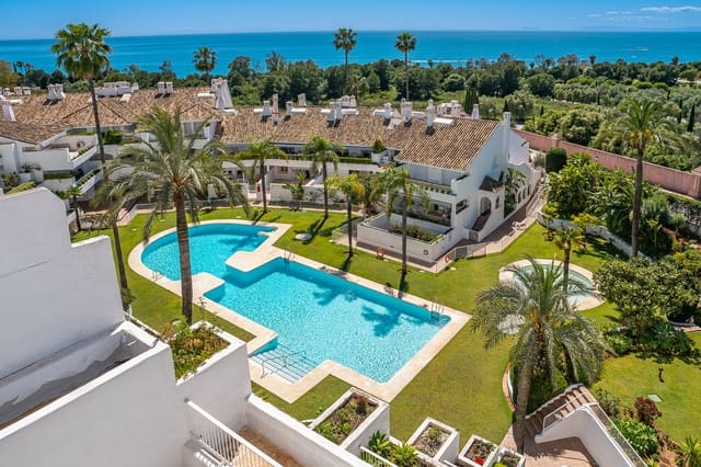 3 slaapkamer Penthouse te koop in Marbella met zwembad garage - € 1.080.000 (Ref: 9788268)