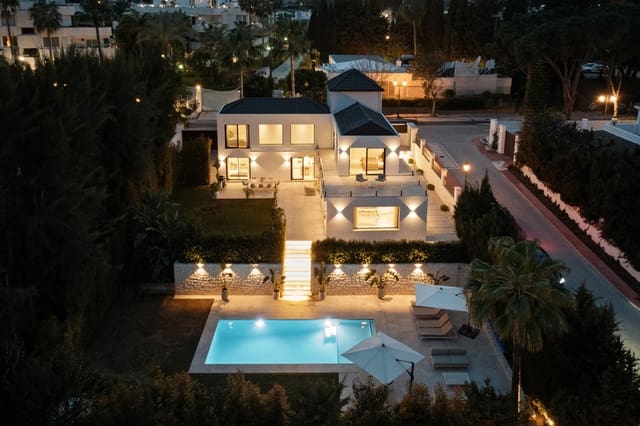 4 chambre Villa/Maison à vendre à Las Brisas, Marbella avec piscine garage - 3 250 000 € (Ref: 9790884)