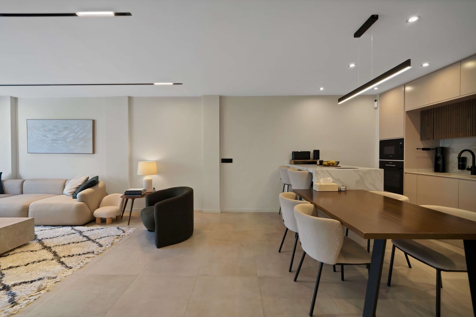 3 quarto Apartamento para venda em Nueva Andalucia com garagem - 850 000 € (Ref: 9796937)