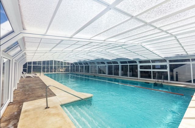 2 sypialnia Apartament na sprzedaż w Marbella z basenem garażem - 475 000 € (Ref: 9799068)