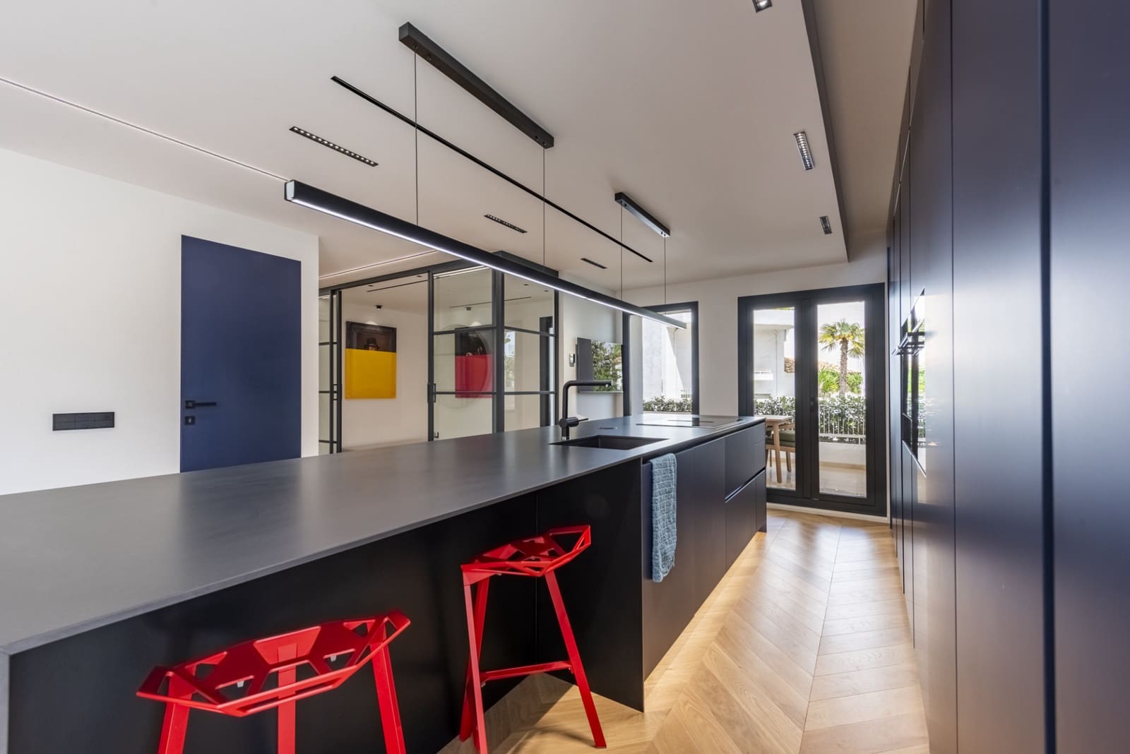 3 sypialnia Apartament na sprzedaż w Marbella z basenem garażem - 1 375 000 € (Ref: 9804164)