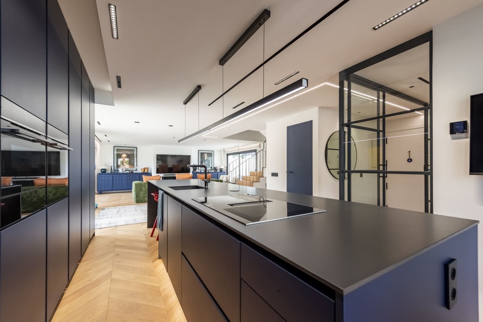 3 sypialnia Apartament na sprzedaż w Marbella z basenem garażem - 1 375 000 € (Ref: 9804164)