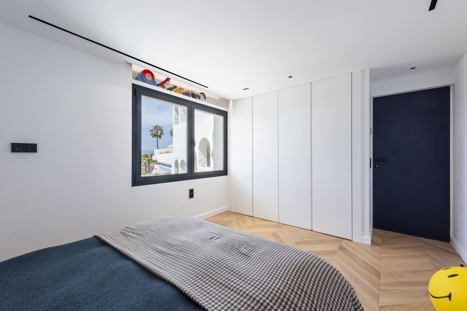 3 sypialnia Apartament na sprzedaż w Marbella z basenem garażem - 1 375 000 € (Ref: 9804164)