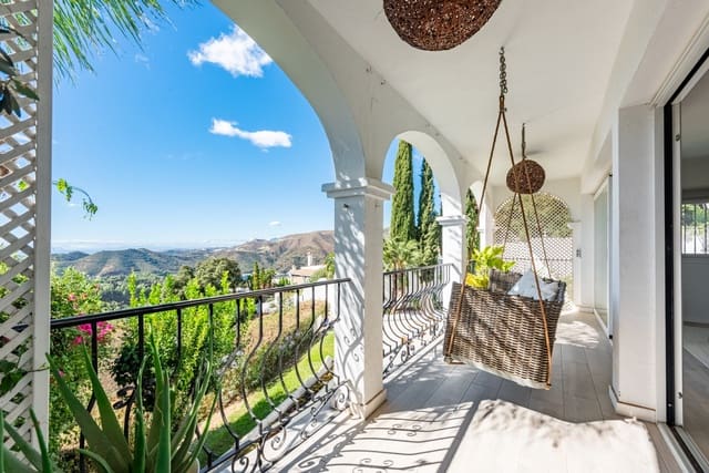 4 camera da letto Villetta Bifamiliare in vendita in Istán con piscina garage - 1.550.000 € (Rif: 9806311)