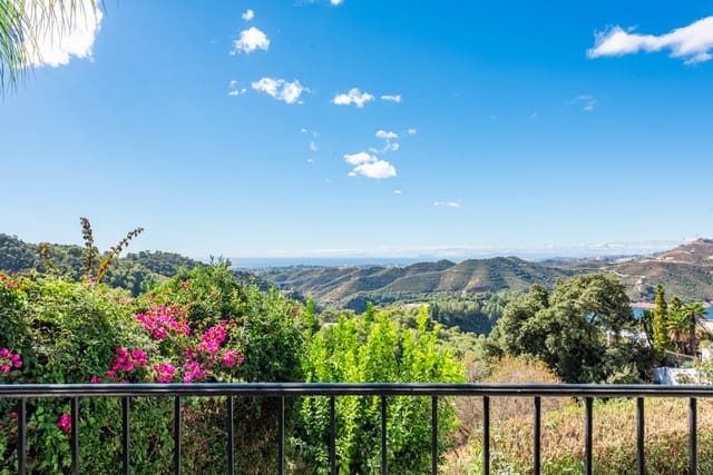 4 camera da letto Villetta Bifamiliare in vendita in Istán con piscina garage - 1.550.000 € (Rif: 9806311)