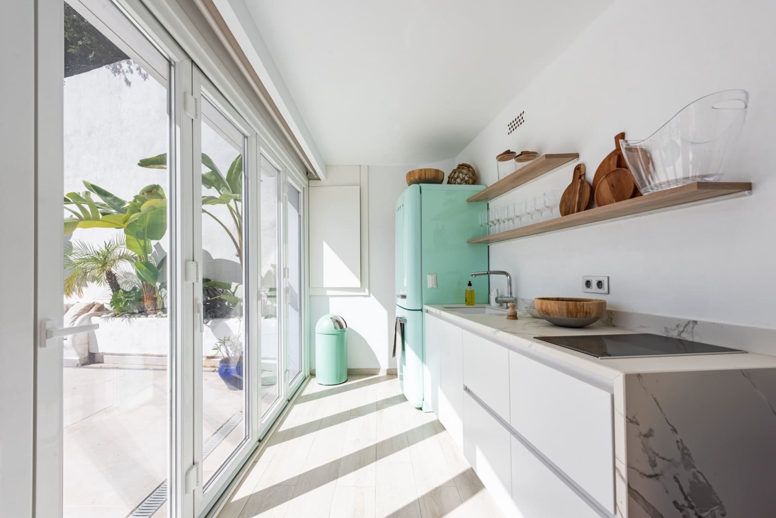 4 Zimmer Doppelhaus zu verkaufen in Istan mit Pool Garage - 1.550.000 € (Ref: 9806311)