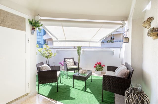 3 quarto Penthouse para venda em Marbella com garagem - 1 350 000 € (Ref: 9807883)