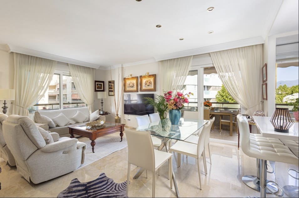 3 camera da letto Attico in vendita in Marbella con garage - 1.350.000 € (Rif: 9807883)