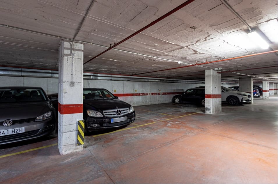 3 camera da letto Attico in vendita in Marbella con garage - 1.350.000 € (Rif: 9807883)