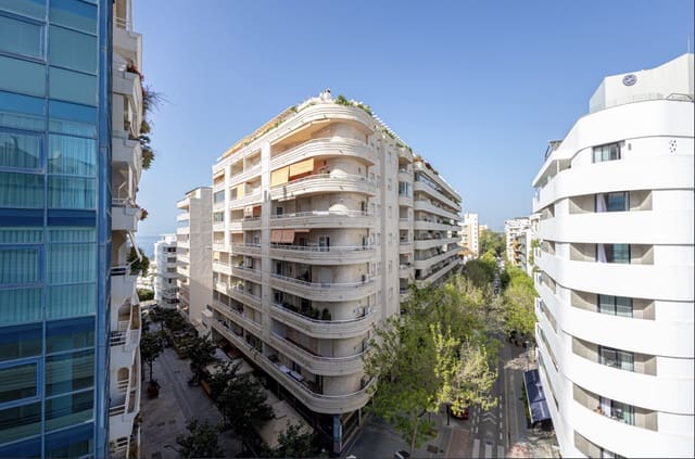 3 quarto Penthouse para venda em Marbella com garagem - 1 350 000 € (Ref: 9807883)