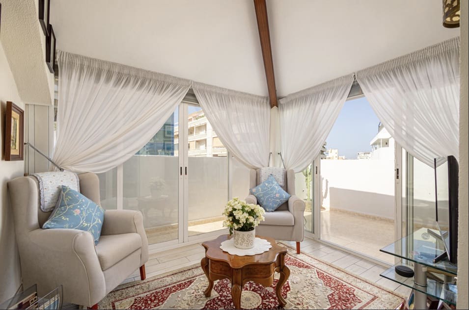 3 quarto Penthouse para venda em Marbella com garagem - 1 350 000 € (Ref: 9807883)