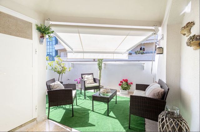 3 quarto Penthouse para venda em Marbella com garagem - 1 350 000 € (Ref: 9807883)