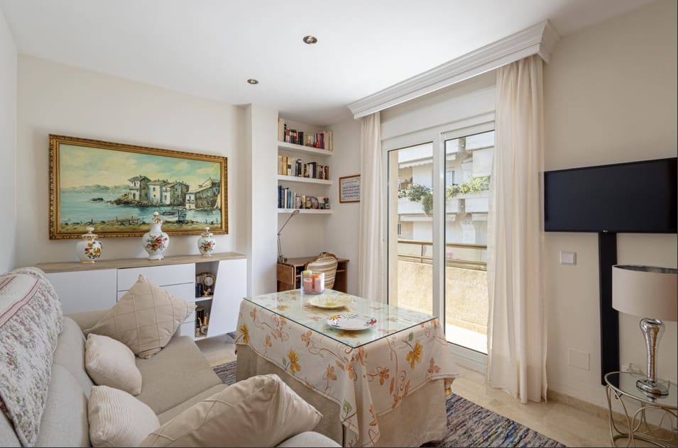 3 quarto Penthouse para venda em Marbella com garagem - 1 350 000 € (Ref: 9807883)