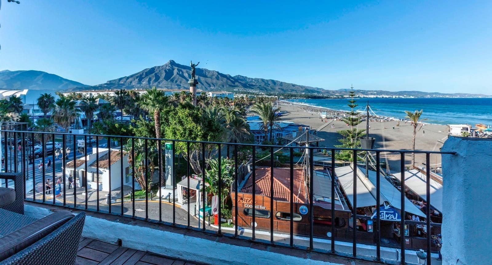 2 sypialnia Apartament na sprzedaż w Puerto Banus - 590 000 € (Ref: 9807884)