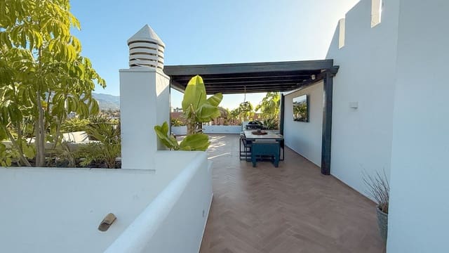 3 slaapkamer Penthouse te koop in Marbella met zwembad garage - € 1.250.000 (Ref: 9807885)