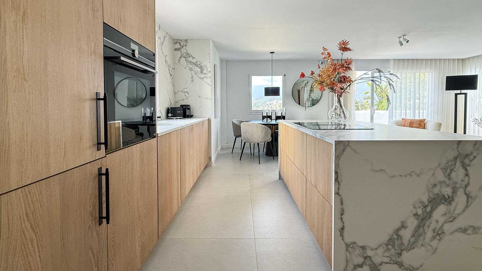 3 slaapkamer Penthouse te koop in Marbella met zwembad garage - € 1.250.000 (Ref: 9807885)