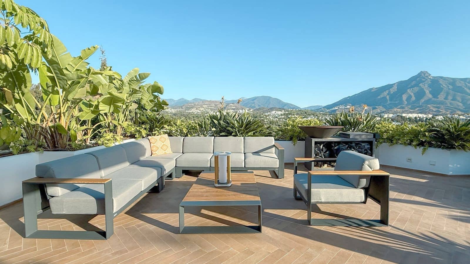 3 slaapkamer Penthouse te koop in Marbella met zwembad garage - € 1.250.000 (Ref: 9807885)