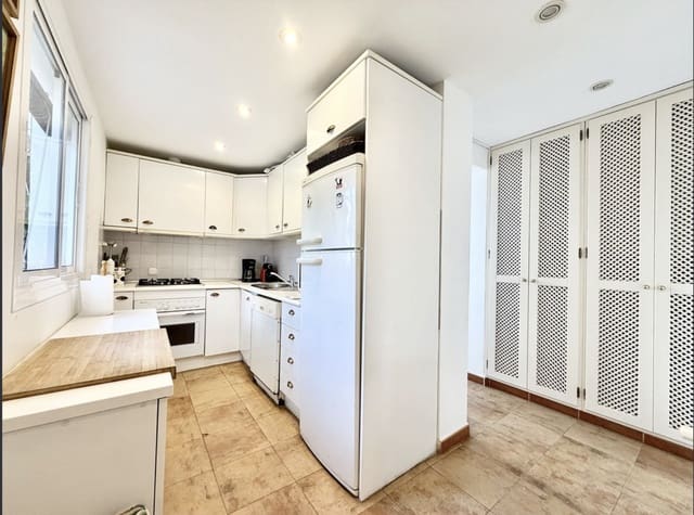 5 quarto Moradia para venda em San Pedro de Alcantara, Marbella com piscina garagem - 2 495 000 € (Ref: 9811427)