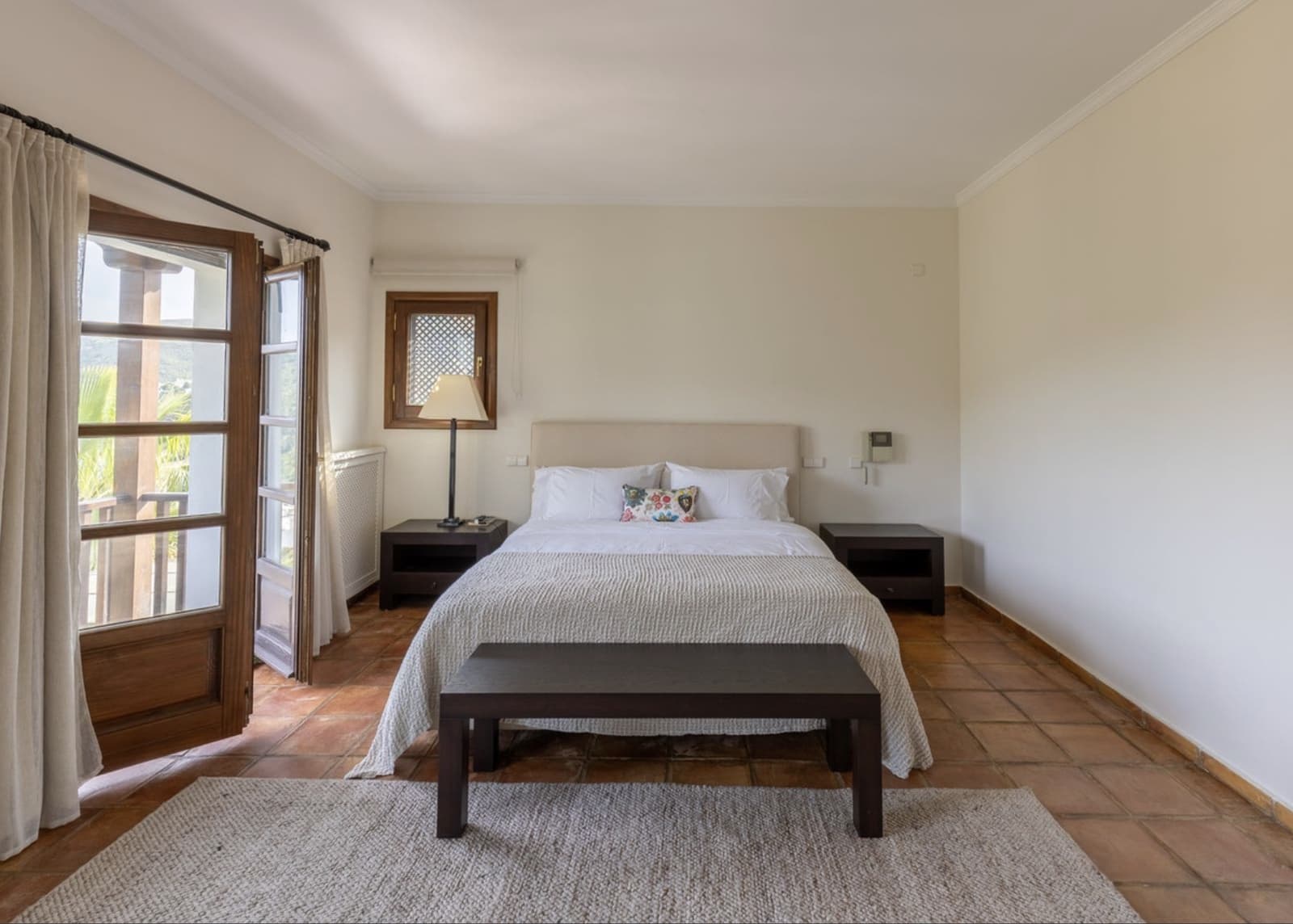 4 soverom Villa til salgs i Benahavis med svømmebasseng garasje - € 2 150 000 (Ref: 9817921)