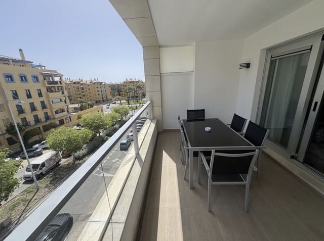 3 slaapkamer Penthouse te koop in San Pedro de Alcantara, Marbella met zwembad garage - € 675.000 (Ref: 9817923)