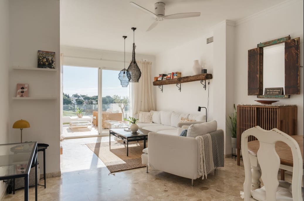 2 Zimmer Penthouse zu verkaufen in Marbella mit Pool Garage - 650.000 € (Ref: 9820274)