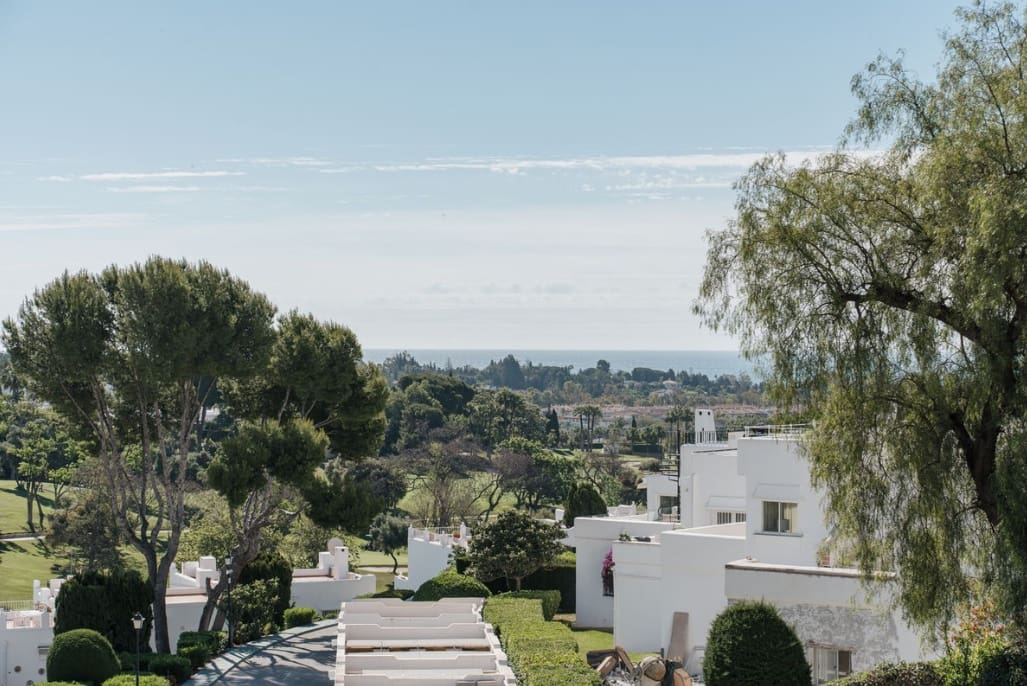 2 Zimmer Penthouse zu verkaufen in Marbella mit Pool Garage - 650.000 € (Ref: 9820274)