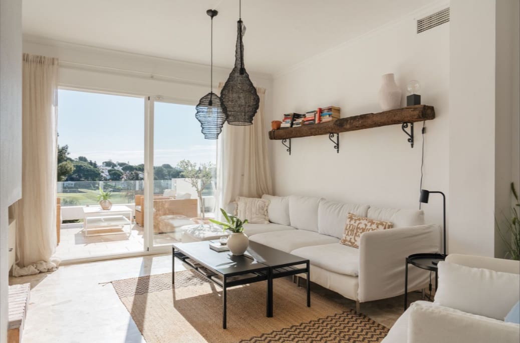 2 Zimmer Penthouse zu verkaufen in Marbella mit Pool Garage - 650.000 € (Ref: 9820274)
