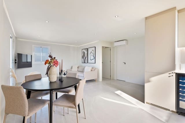 2 slaapkamer Appartement te koop in Riviera del Sol, Mijas met zwembad - € 369.000 (Ref: 9822460)
