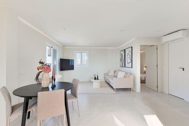 2 slaapkamer Appartement te koop in Riviera del Sol, Mijas met zwembad - € 369.000 (Ref: 9822460)