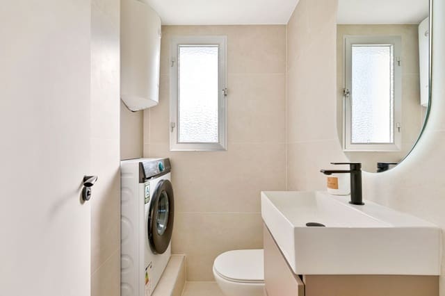 2 slaapkamer Appartement te koop in Riviera del Sol, Mijas met zwembad - € 369.000 (Ref: 9822460)