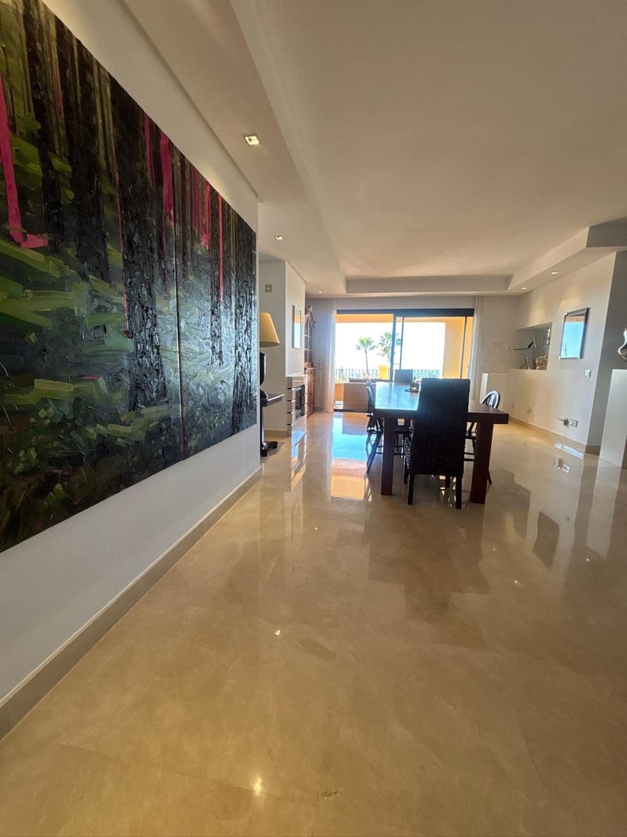 2 bedroom Apartment for sale in La Quinta - € 699,000 (Ref: 9827122)