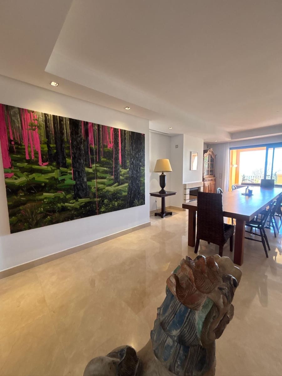 2 bedroom Apartment for sale in La Quinta - € 699,000 (Ref: 9827122)