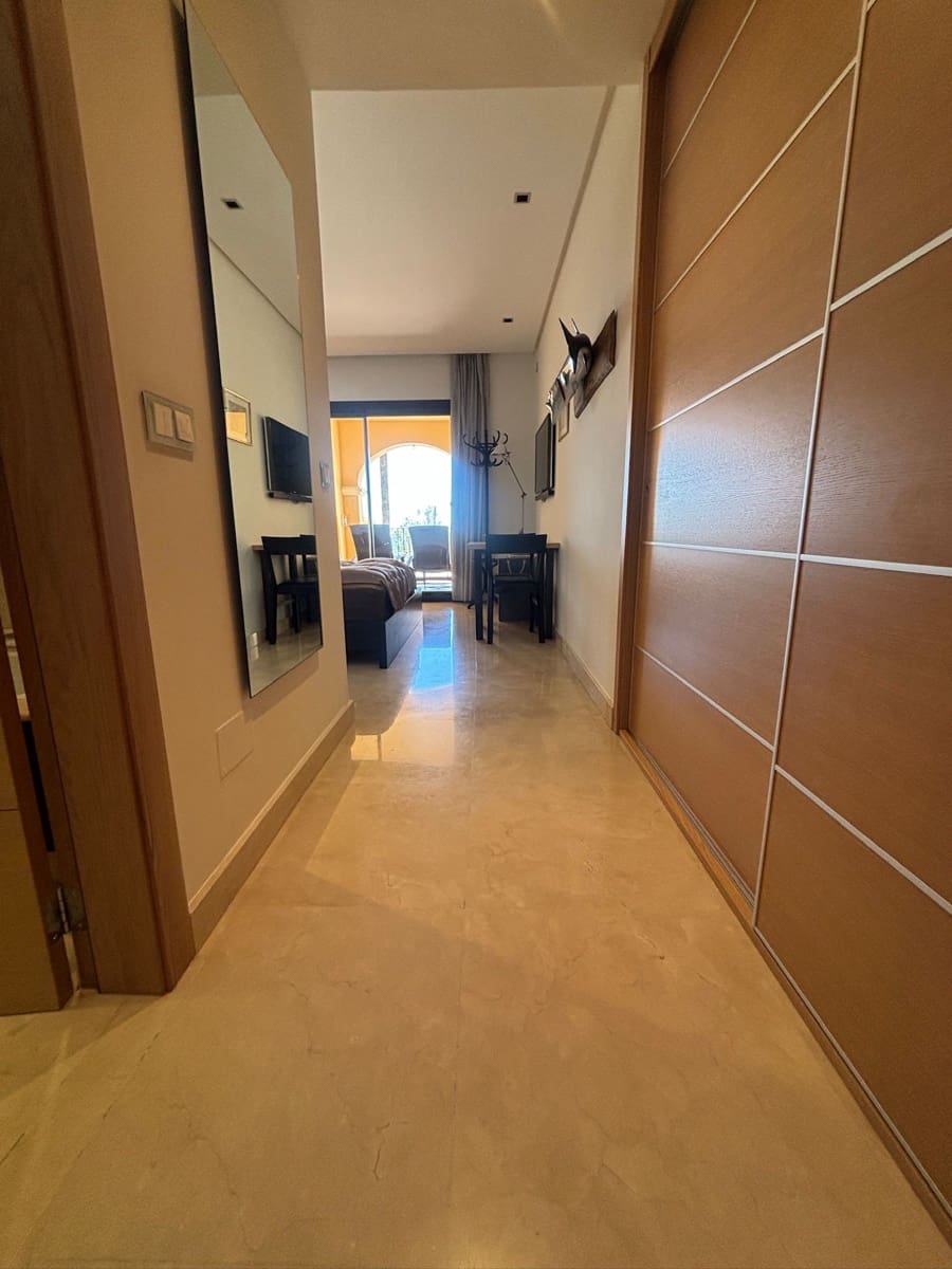 2 bedroom Apartment for sale in La Quinta - € 699,000 (Ref: 9827122)