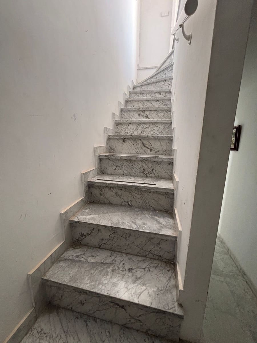 2 soverom Penthouse til salgs i Marbella med svømmebasseng garasje - € 815 000 (Ref: 9827123)