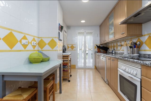 2 camera da letto Appartamento in vendita in San Pedro de Alcantara, Marbella con piscina garage - 700.000 € (Rif: 9828878)