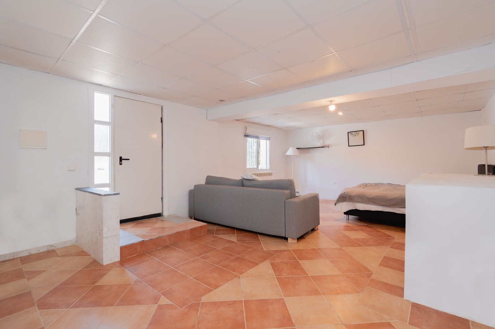 4 chambre Villa/Maison Semi-Mitoyenne à vendre à El Paraiso avec piscine garage - 850 000 € (Ref: 9831098)