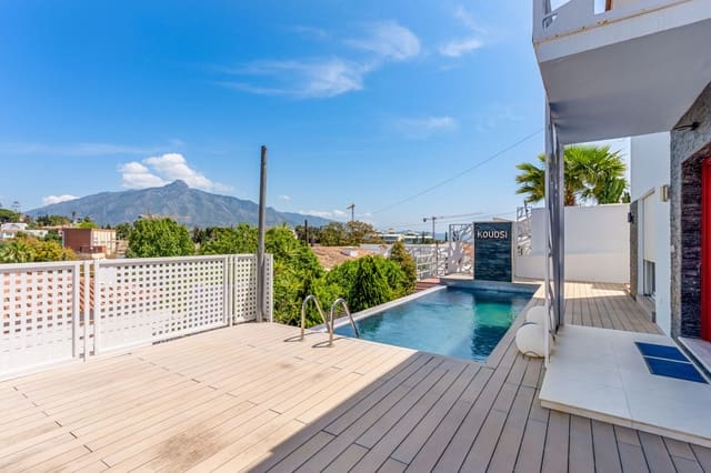 5 camera da letto Villa in vendita in Nueva Andalucia, Marbella con piscina garage - 2.500.000 € (Rif: 9831100)