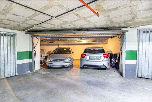 3 bedroom Penthouse for sale in Marbella with pool garage - € 1,600,000 (Ref: 9833509)