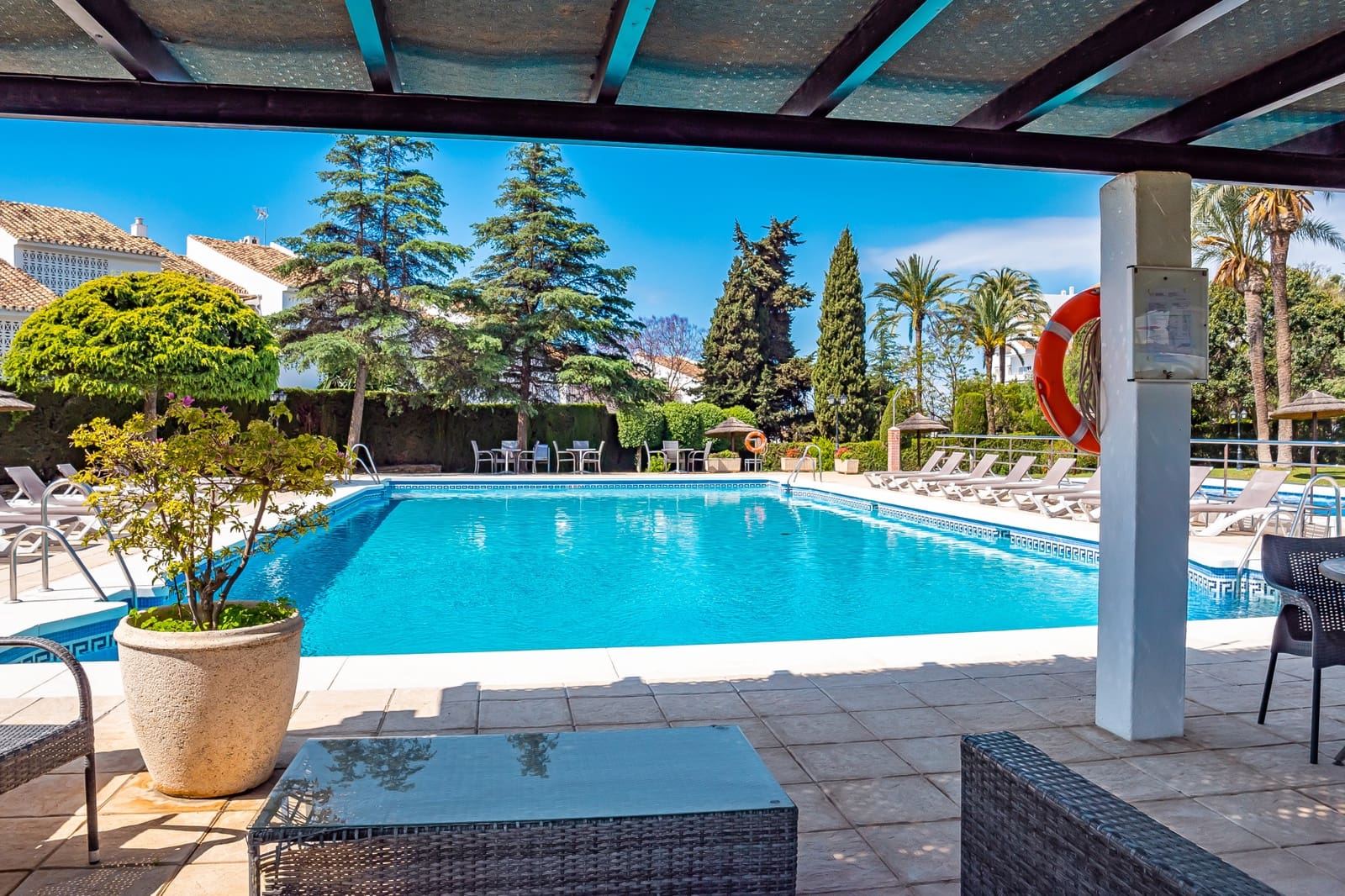 3 bedroom Apartment for sale in Marbella with pool garage - € 895,000 (Ref: 9833511)