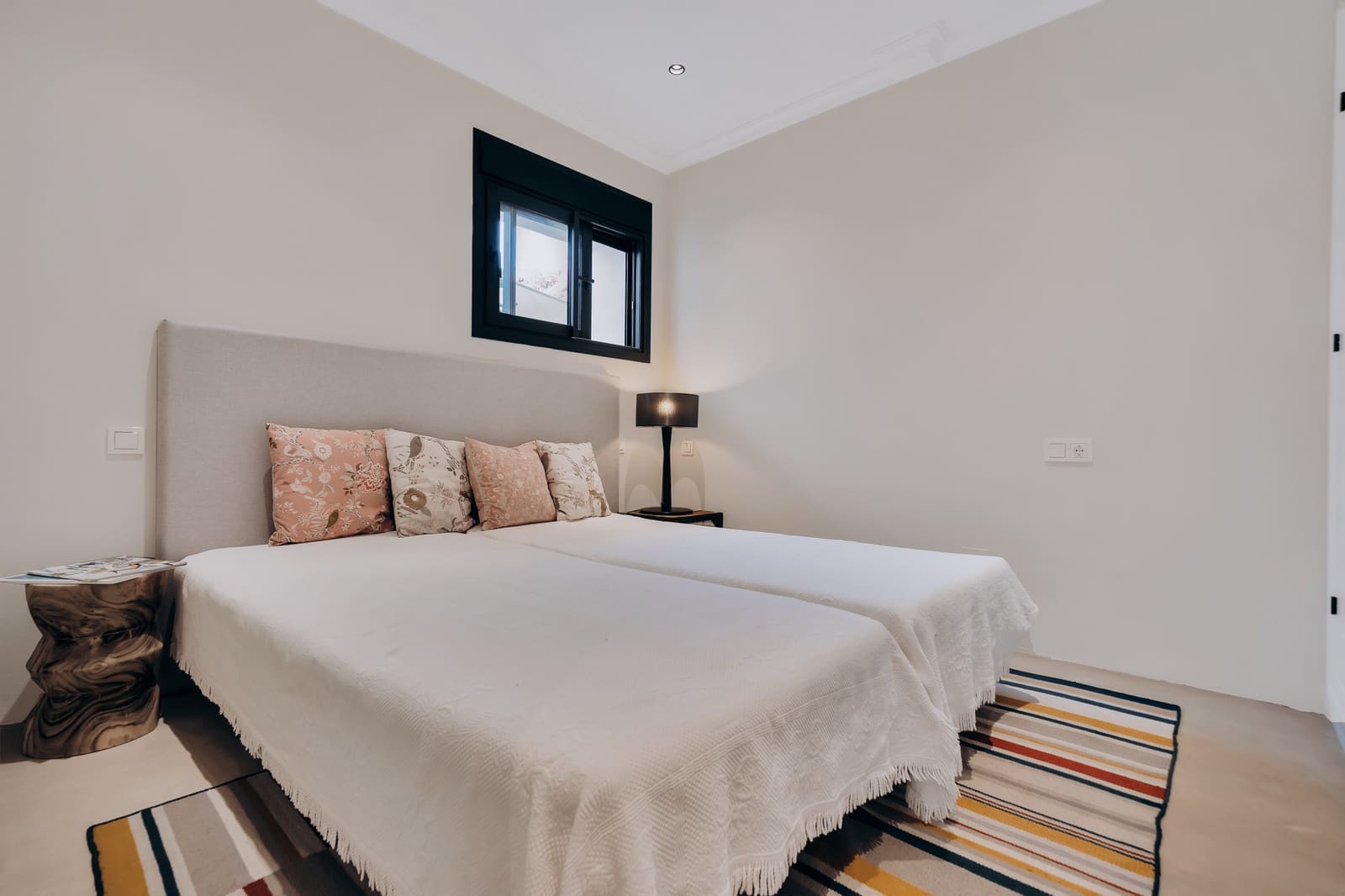4 quarto Casa em Banda para venda em Marbella com piscina - 1 590 000 € (Ref: 9833512)