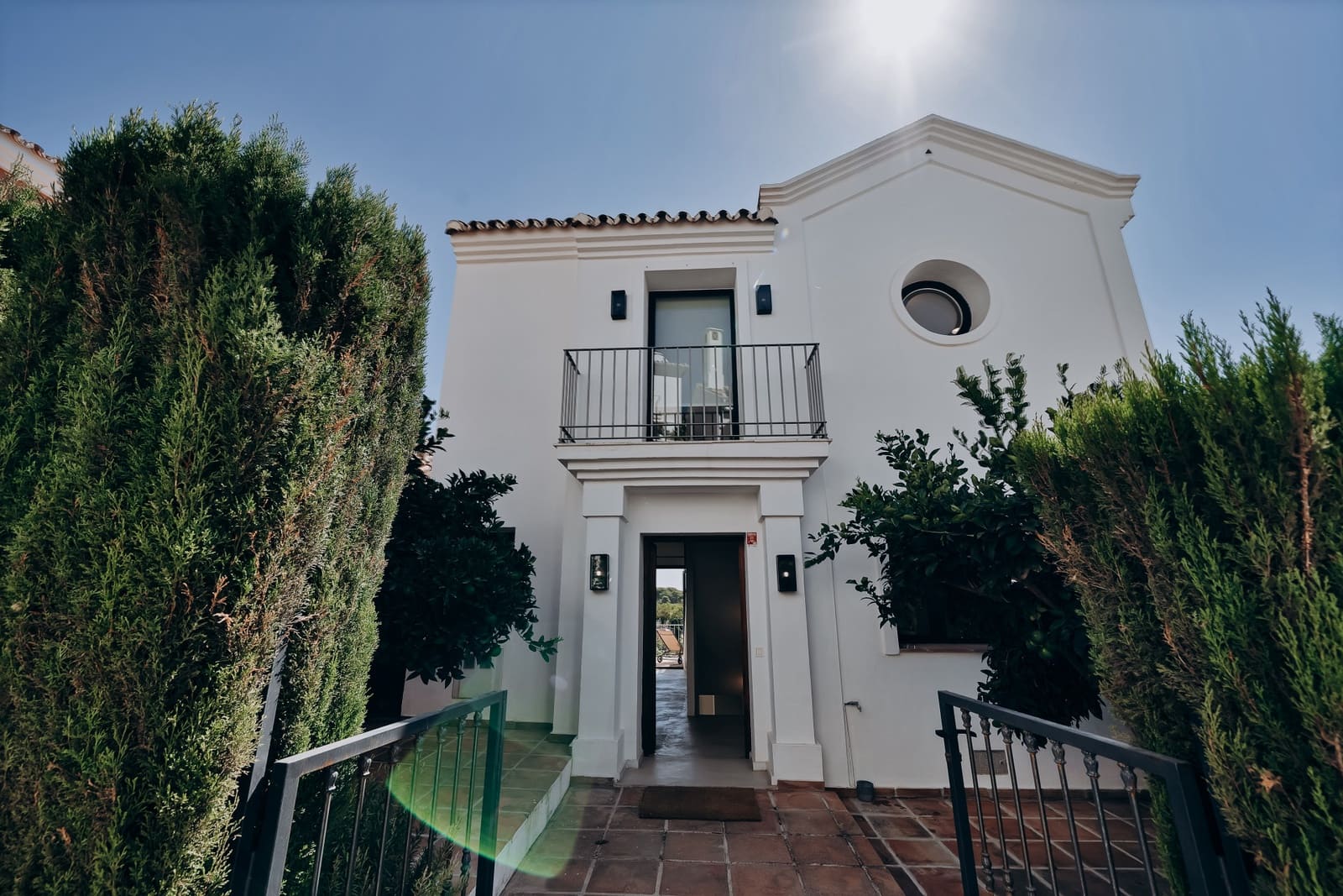 4 quarto Casa em Banda para venda em Marbella com piscina - 1 590 000 € (Ref: 9833512)