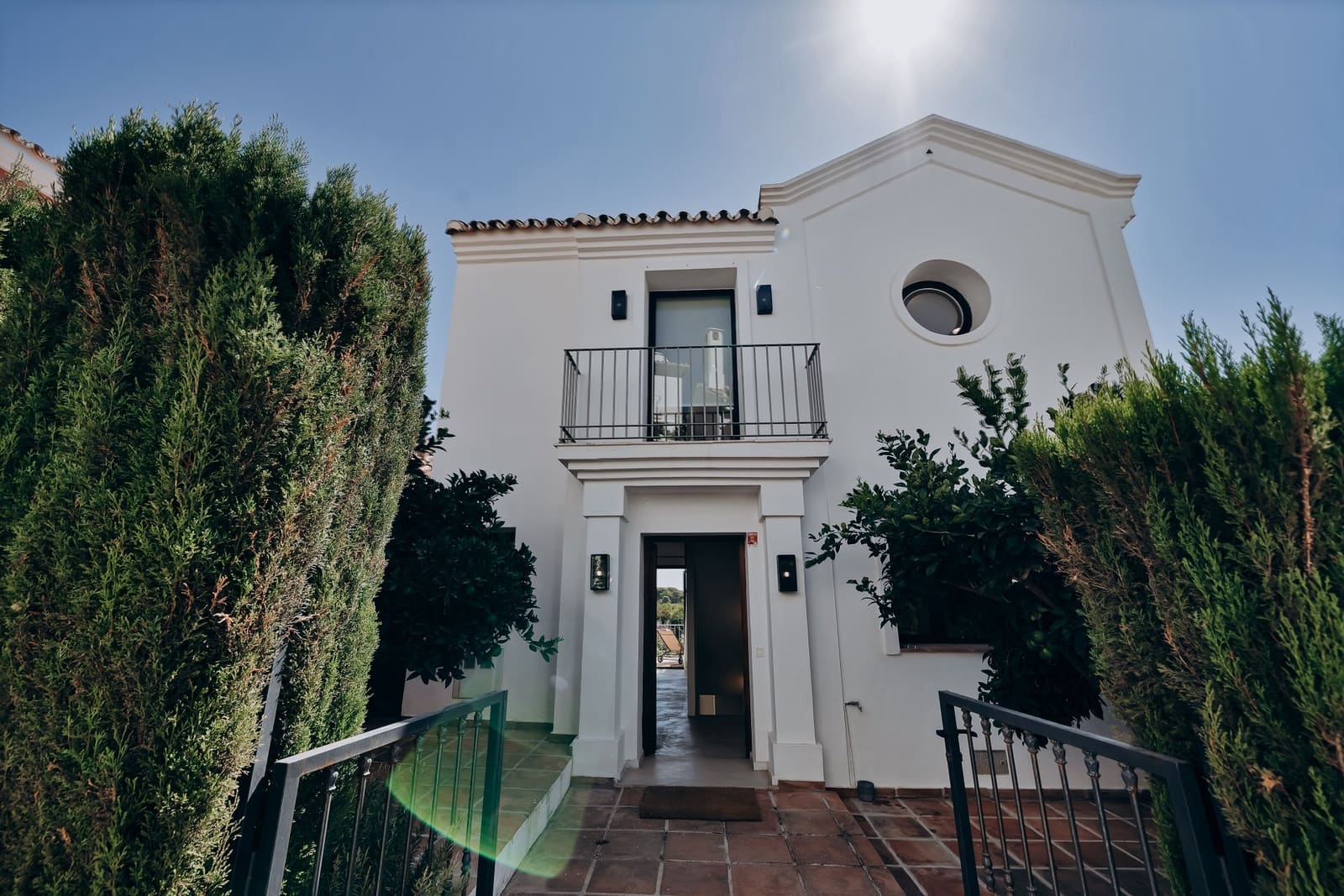 4 bedroom Townhouse for sale in Marbella with pool - € 1,590,000 (Ref: 9833512)