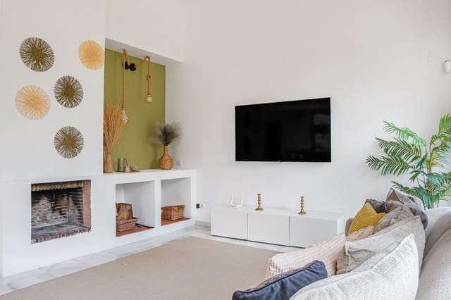 6 slaapkamer Villa te koop in Nueva Andalucia, Marbella met zwembad garage - € 1.399.000 (Ref: 9836224)