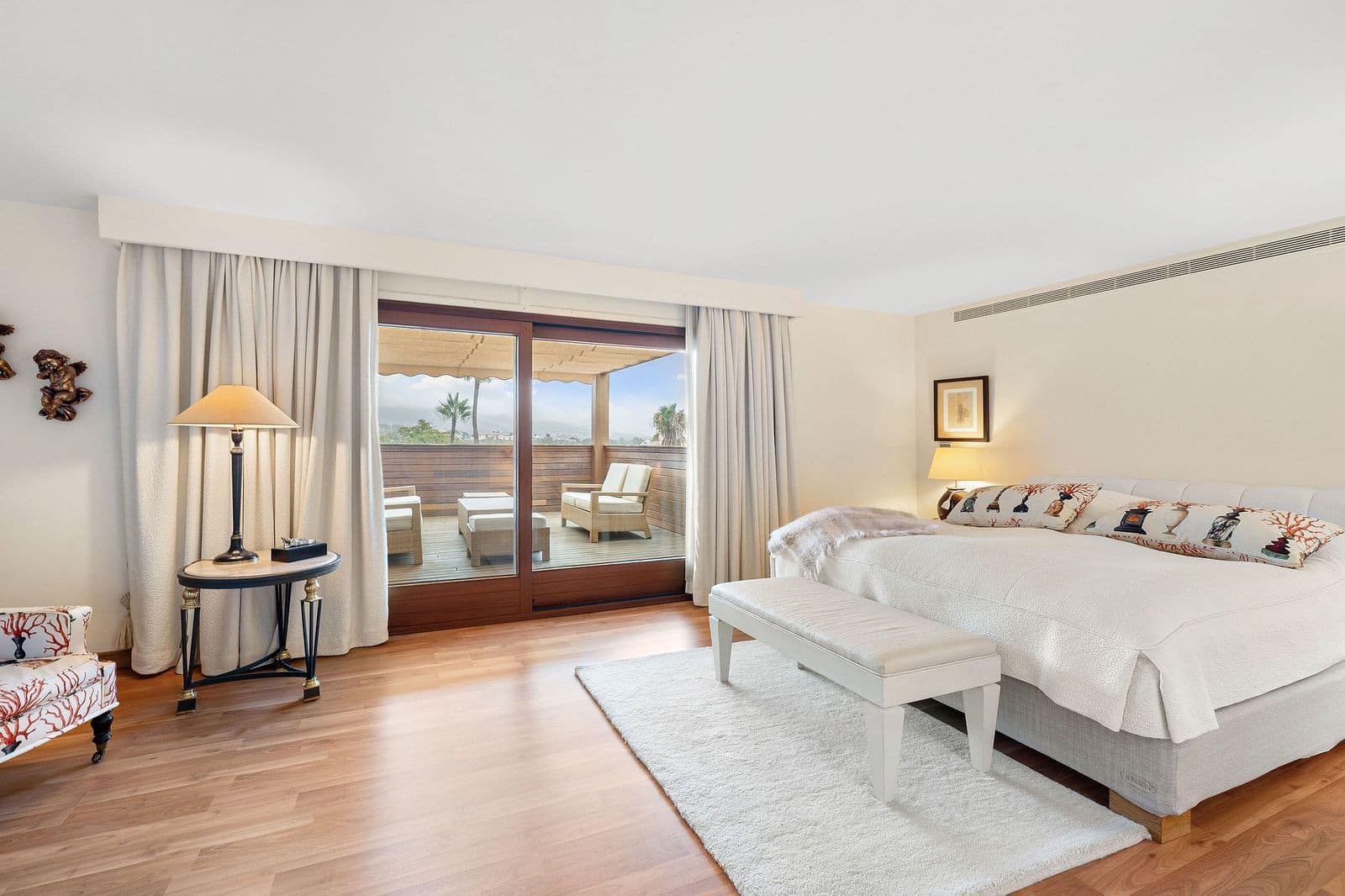 3 chambre Villa/Maison à vendre à Marbella avec piscine garage - 2 995 000 € (Ref: 9836225)