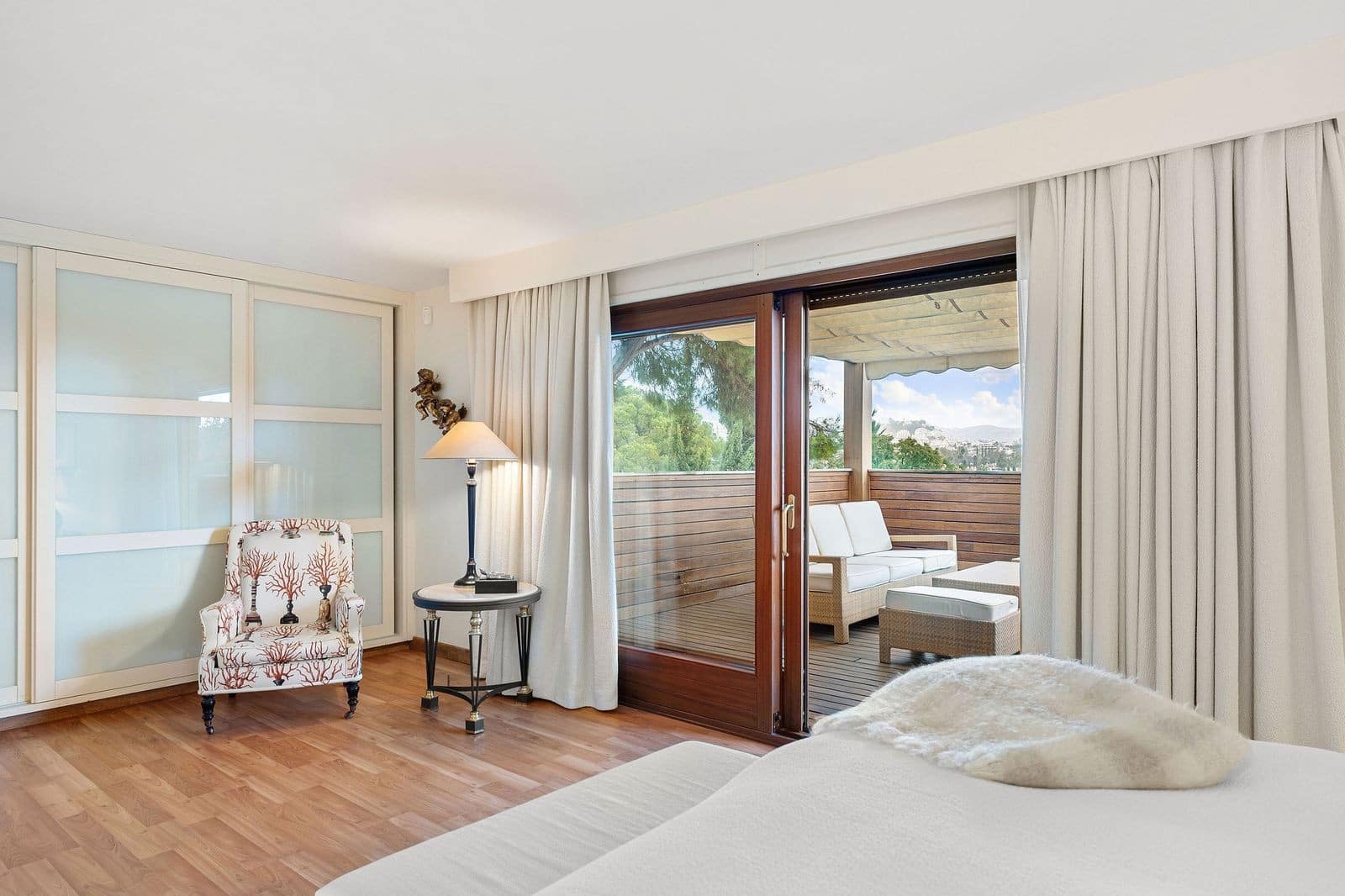3 chambre Villa/Maison à vendre à Marbella avec piscine garage - 2 995 000 € (Ref: 9836225)