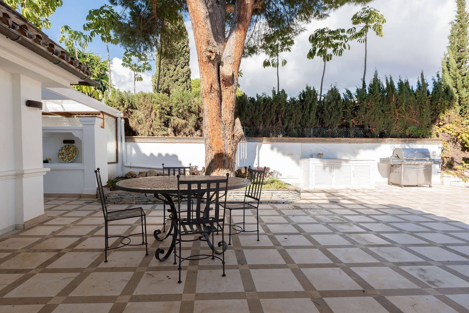3 chambre Villa/Maison à vendre à Marbella avec piscine garage - 2 995 000 € (Ref: 9836225)